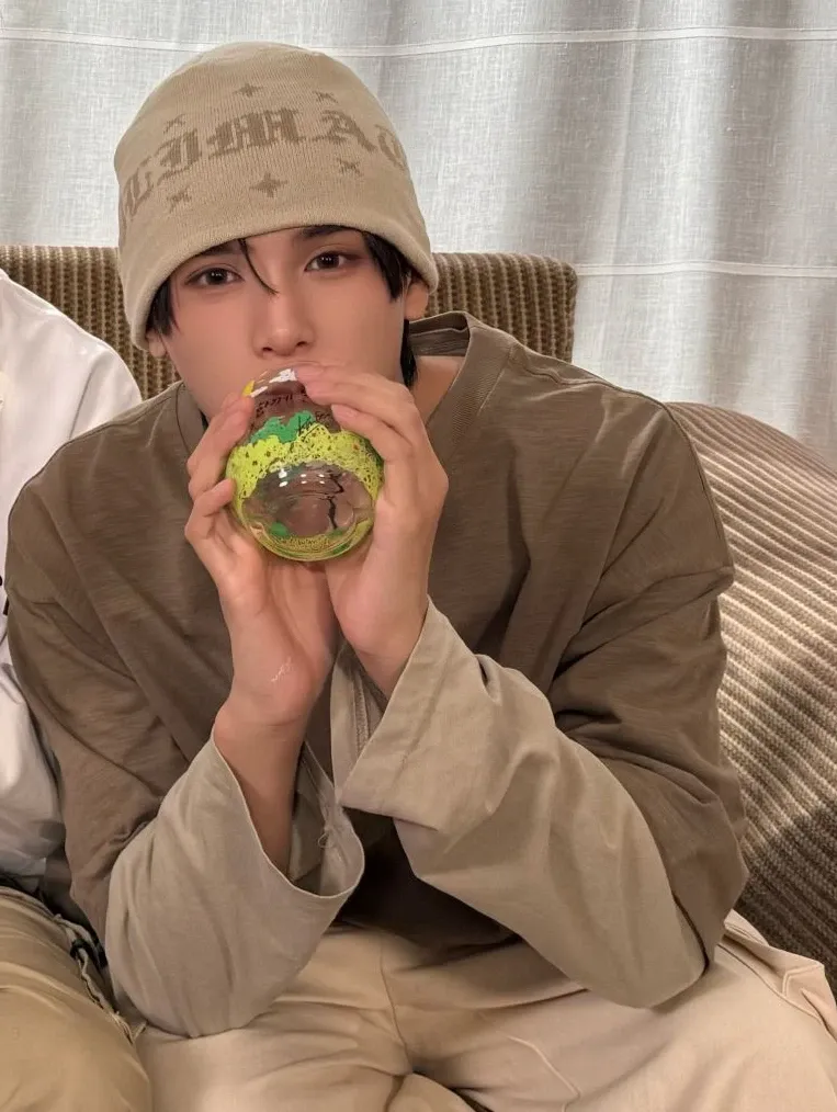 A moment captured by Zayyan (XODIAC)'s fan