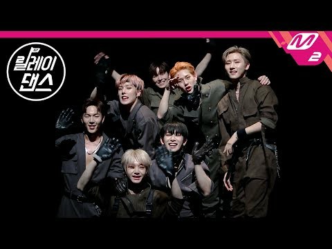 Momen yang diabadikan oleh penggemar MONSTA X