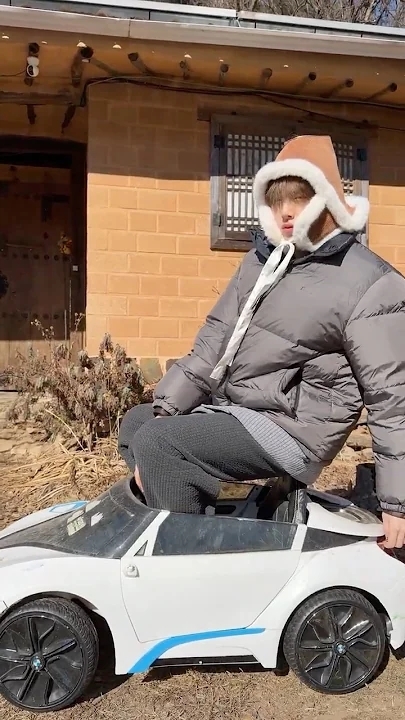 Fan-made special wallpaper for CORTIS