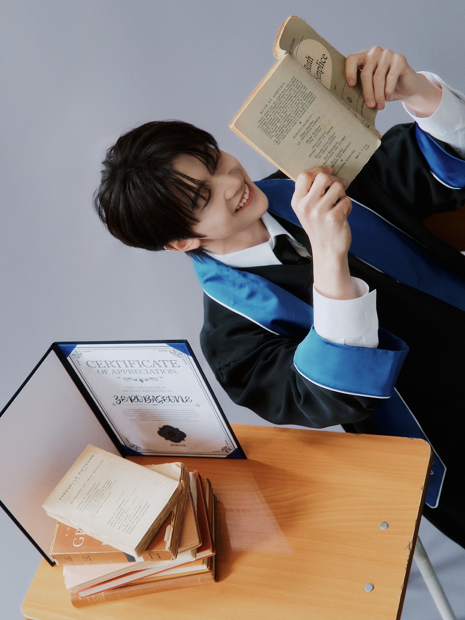 Recent activity shot of Seok Matthew (ZEROBASEONE)