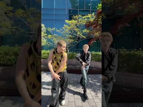 Drew (SANTOS BRAVOS)的最新照片