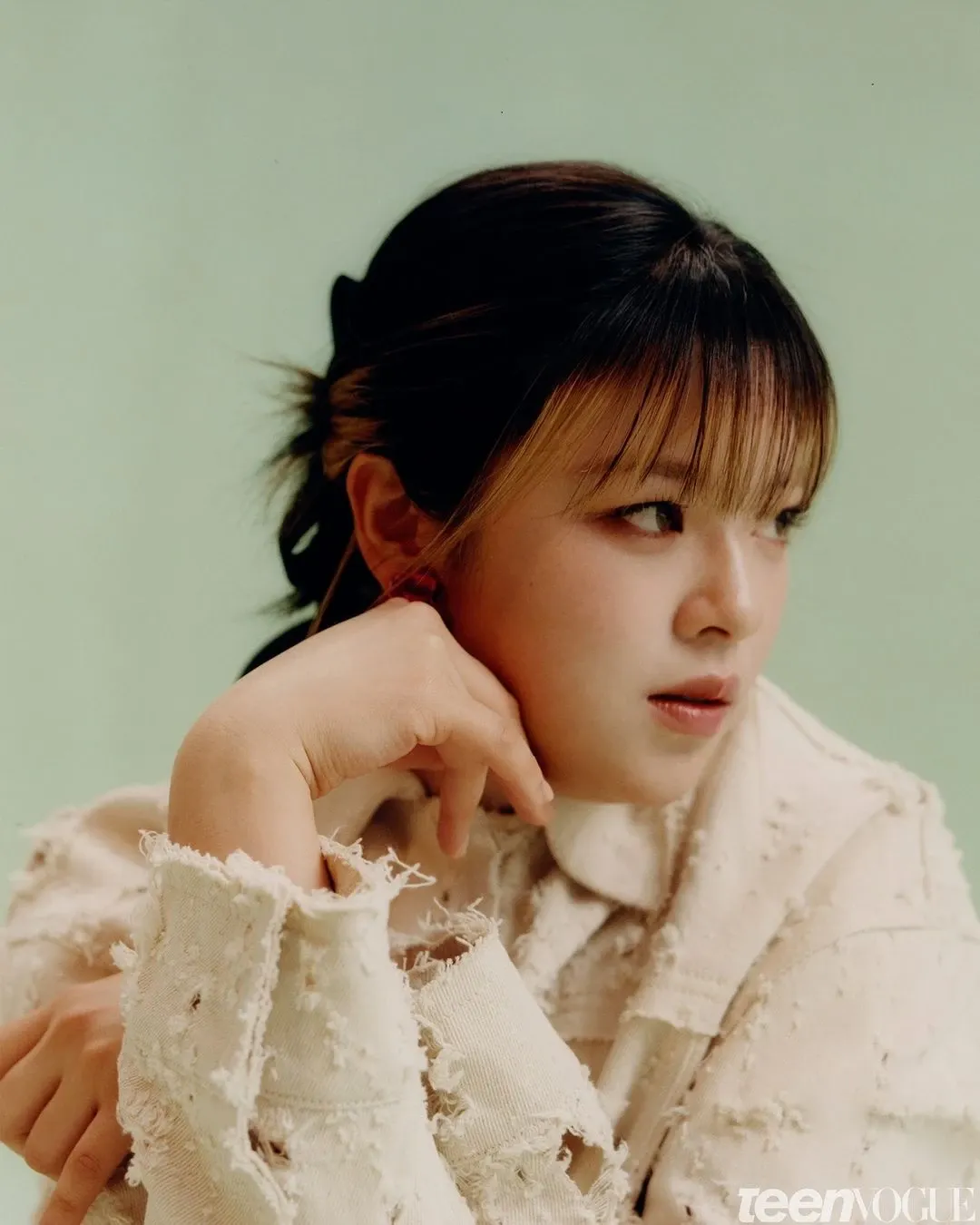 Latest photo of Jeongyeon (TWICE)