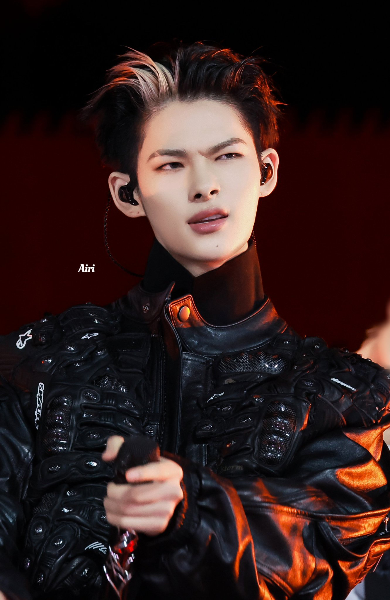 NI-KI (ENHYPEN)的最新照片