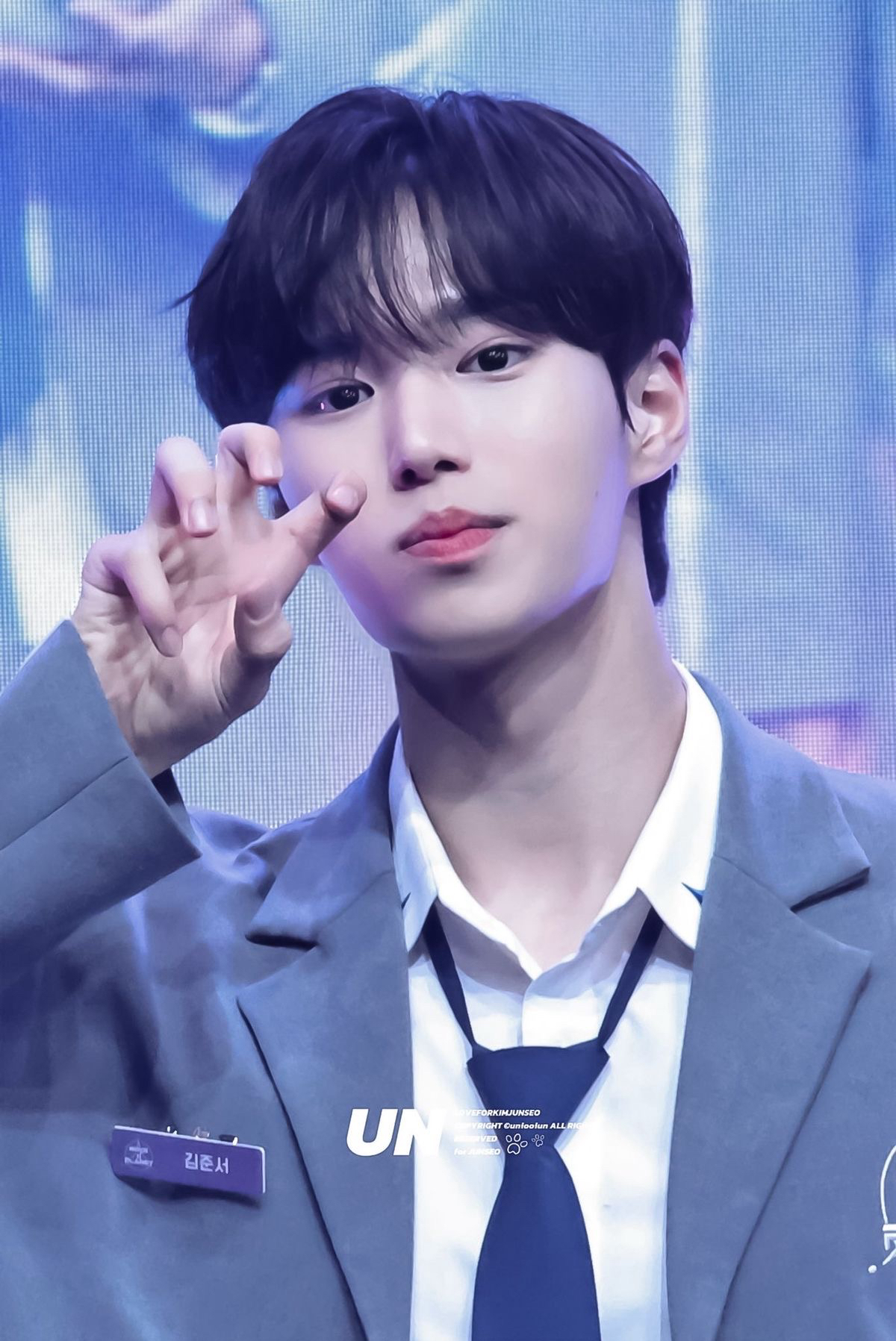 Behind-the-scenes cut of Kim Junseo (ALPHA DRIVE ONE)