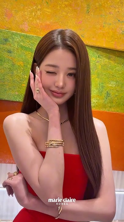 Recent activity shot of Jang Wonyoung (IVE)