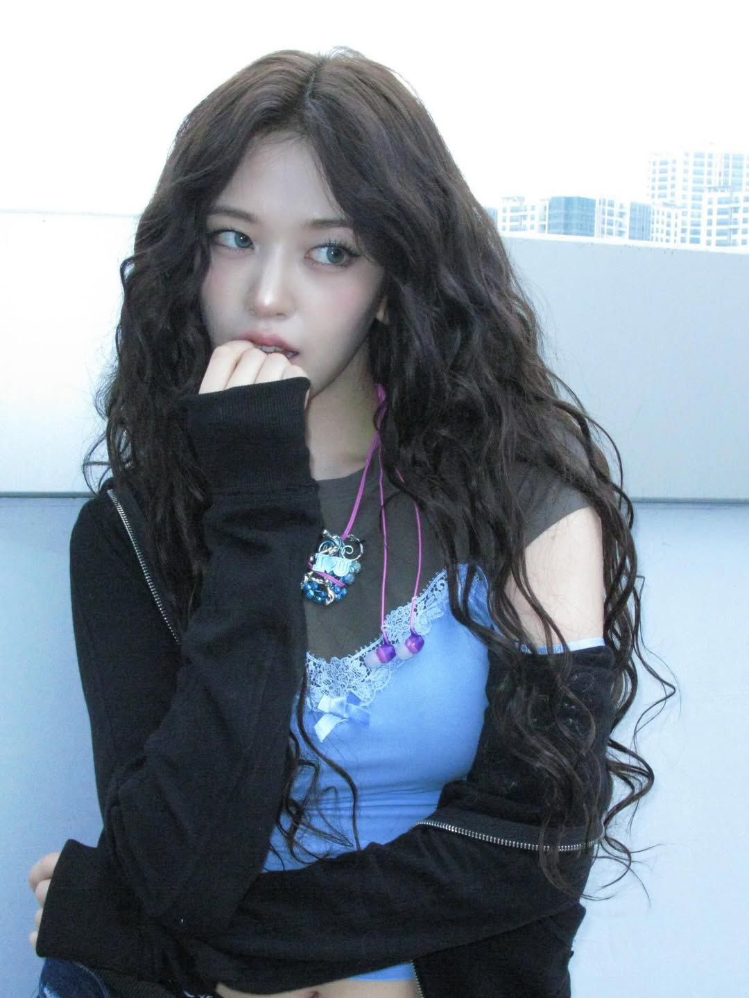 Latest photo of An Yujin (IVE)