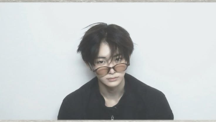 Latest photo of Zhou Anxin (ALPHA DRIVE ONE)