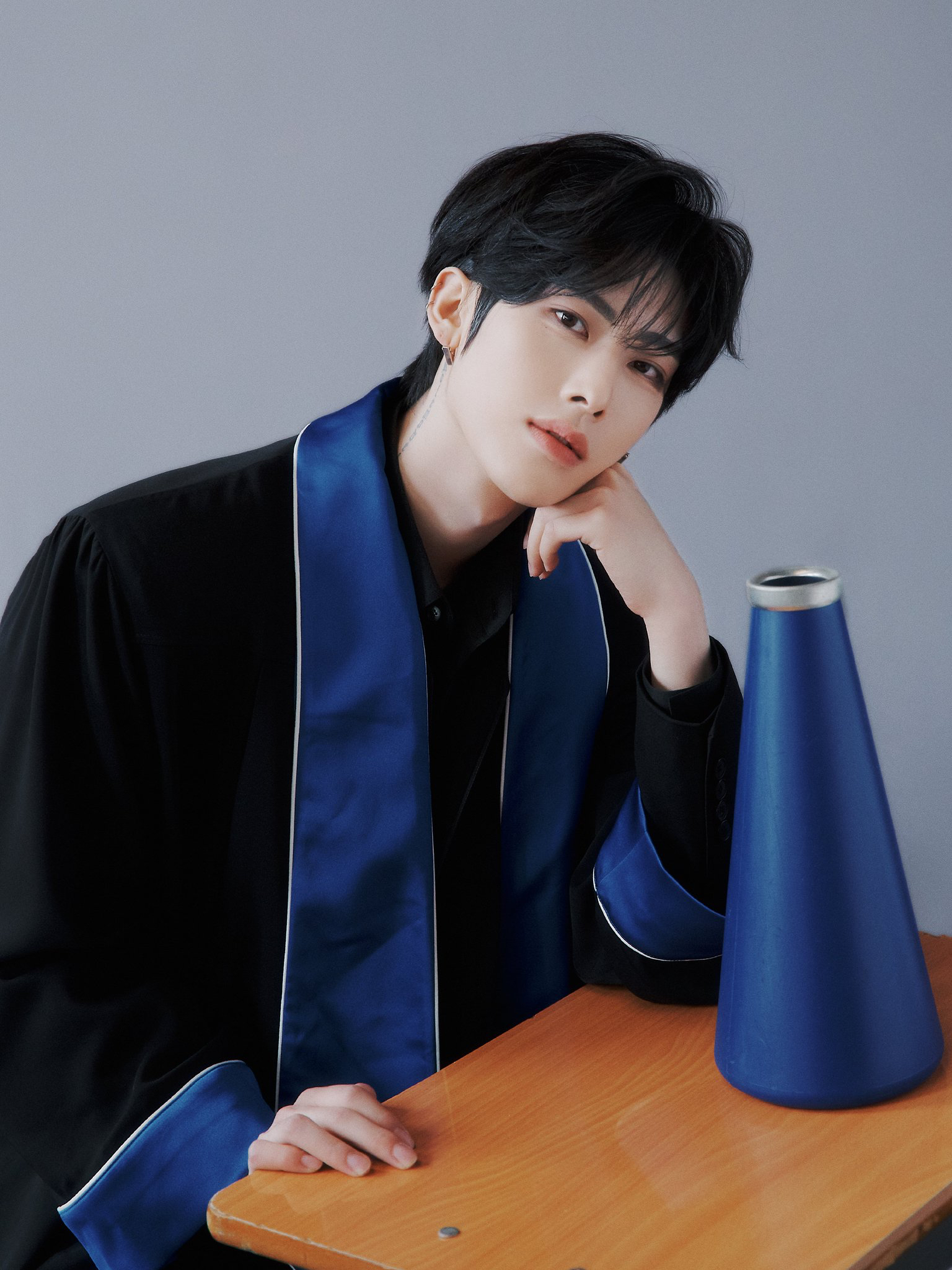 Recent activity shot of Ricky (ZEROBASEONE)