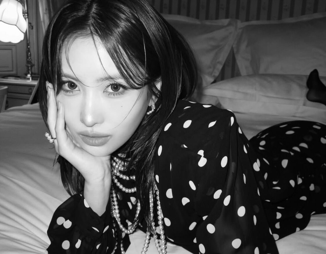 Potret di balik layar Momo (TWICE)