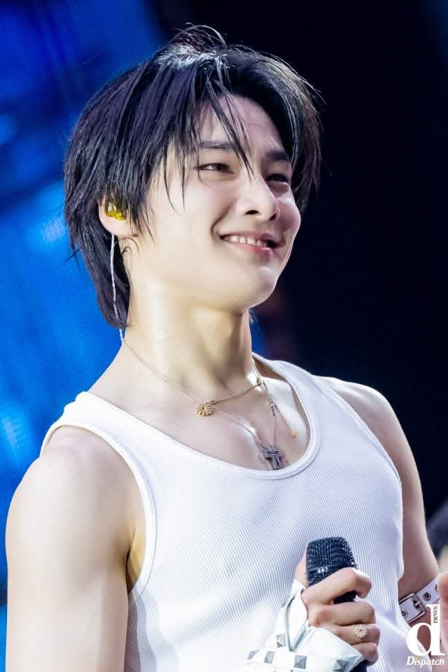 Behind-the-scenes cut of I.N (Stray Kids)