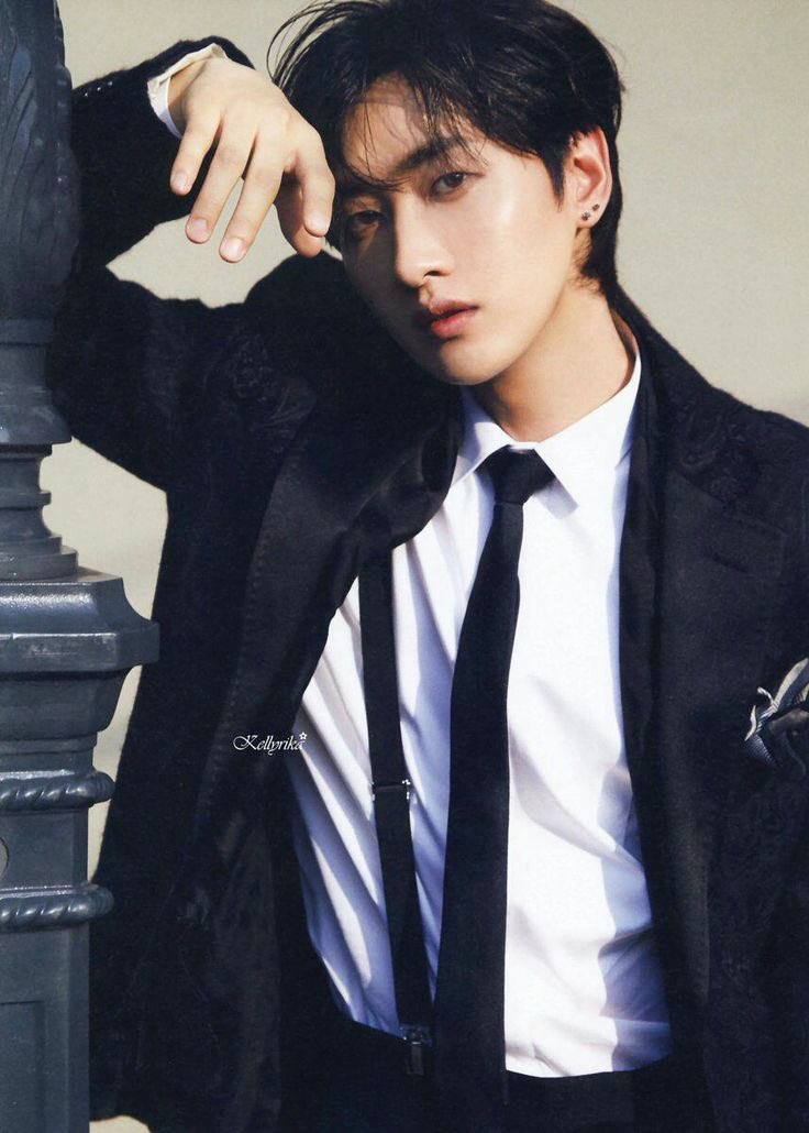 A moment captured by Eunhyuk (Super Junior)'s fan