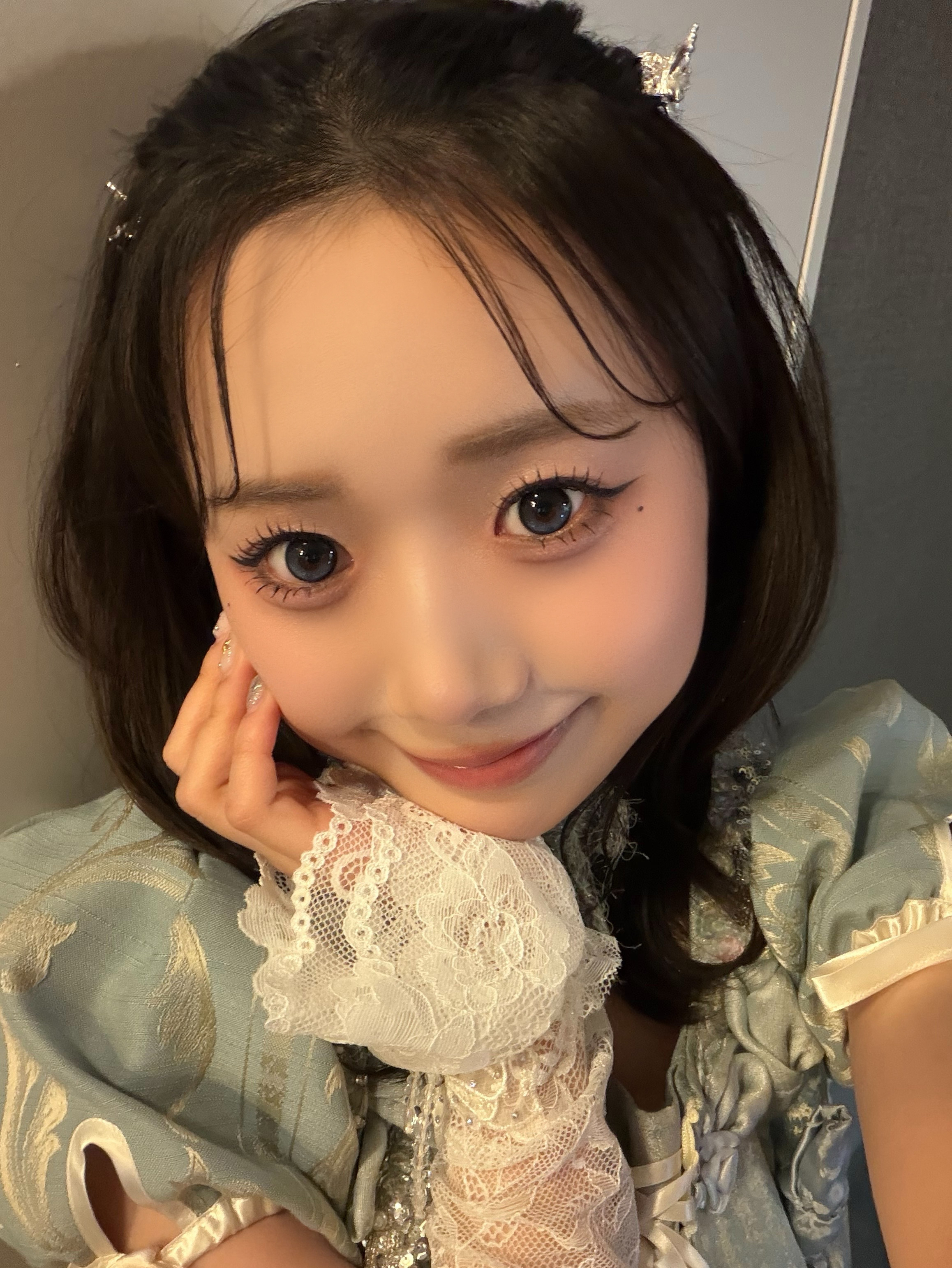 Behind-the-scenes cut of Shimizu Keiko (ME:I)