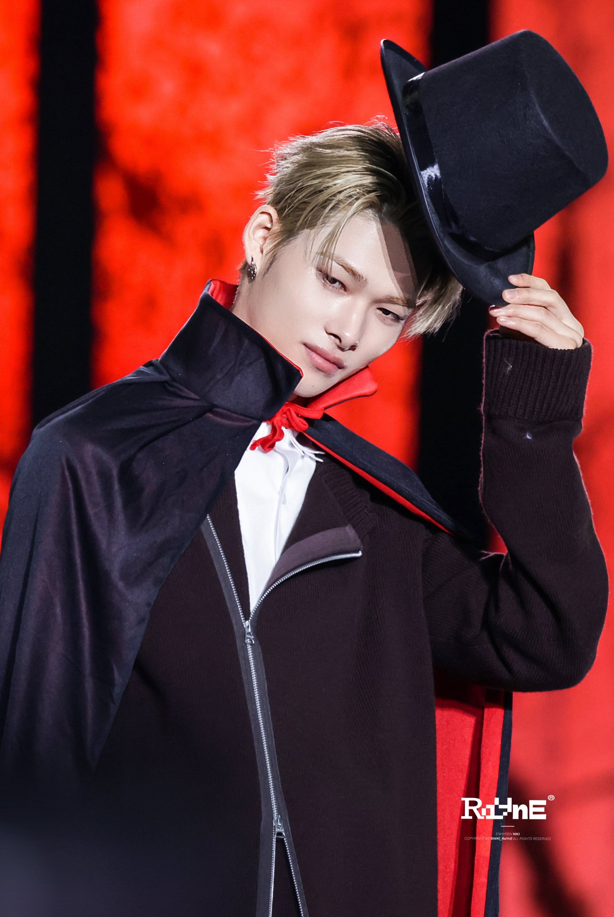 Momen yang diabadikan oleh penggemar NI-KI (ENHYPEN)