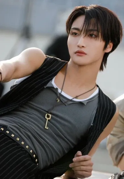 Recent activity shot of Seonghwa (ATEEZ)
