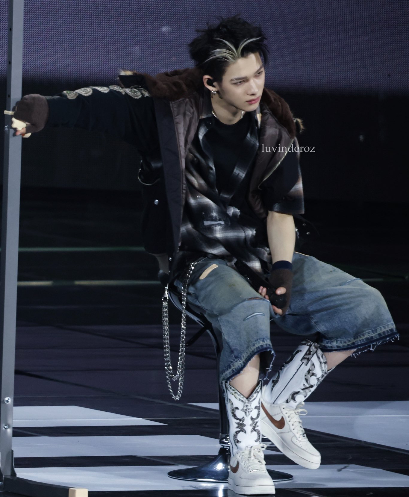 Potret di balik layar NI-KI (ENHYPEN)