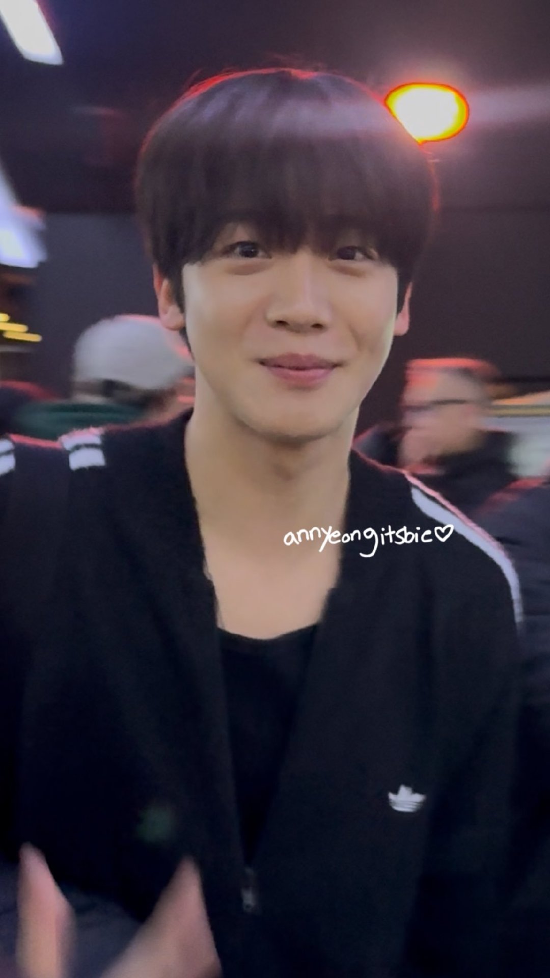 Fan-made special wallpaper for Kim Yohan (WEi)