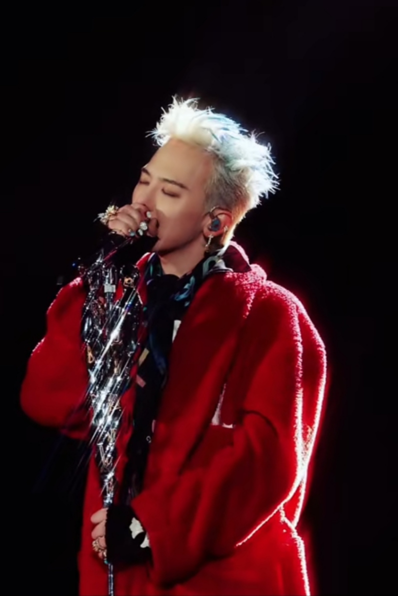 A moment captured by G-DRAGON (BIGBANG)'s fan