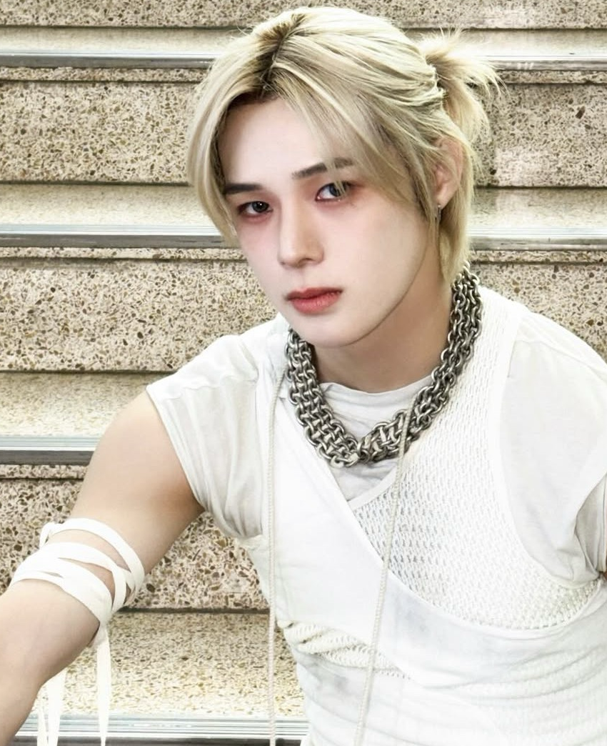 케이 (앤팀) 최근 활동샷