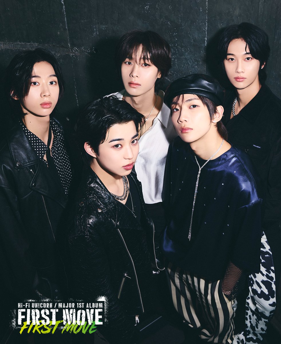 A moment captured by Hi-Fi Un!corn's fan