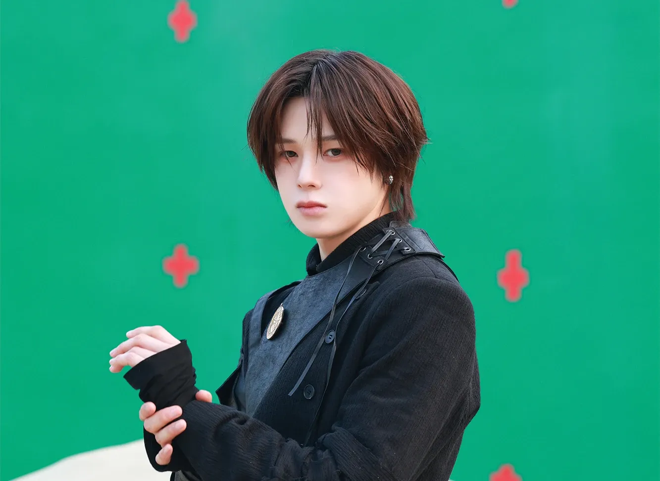 Behind-the-scenes cut of K (&TEAM)