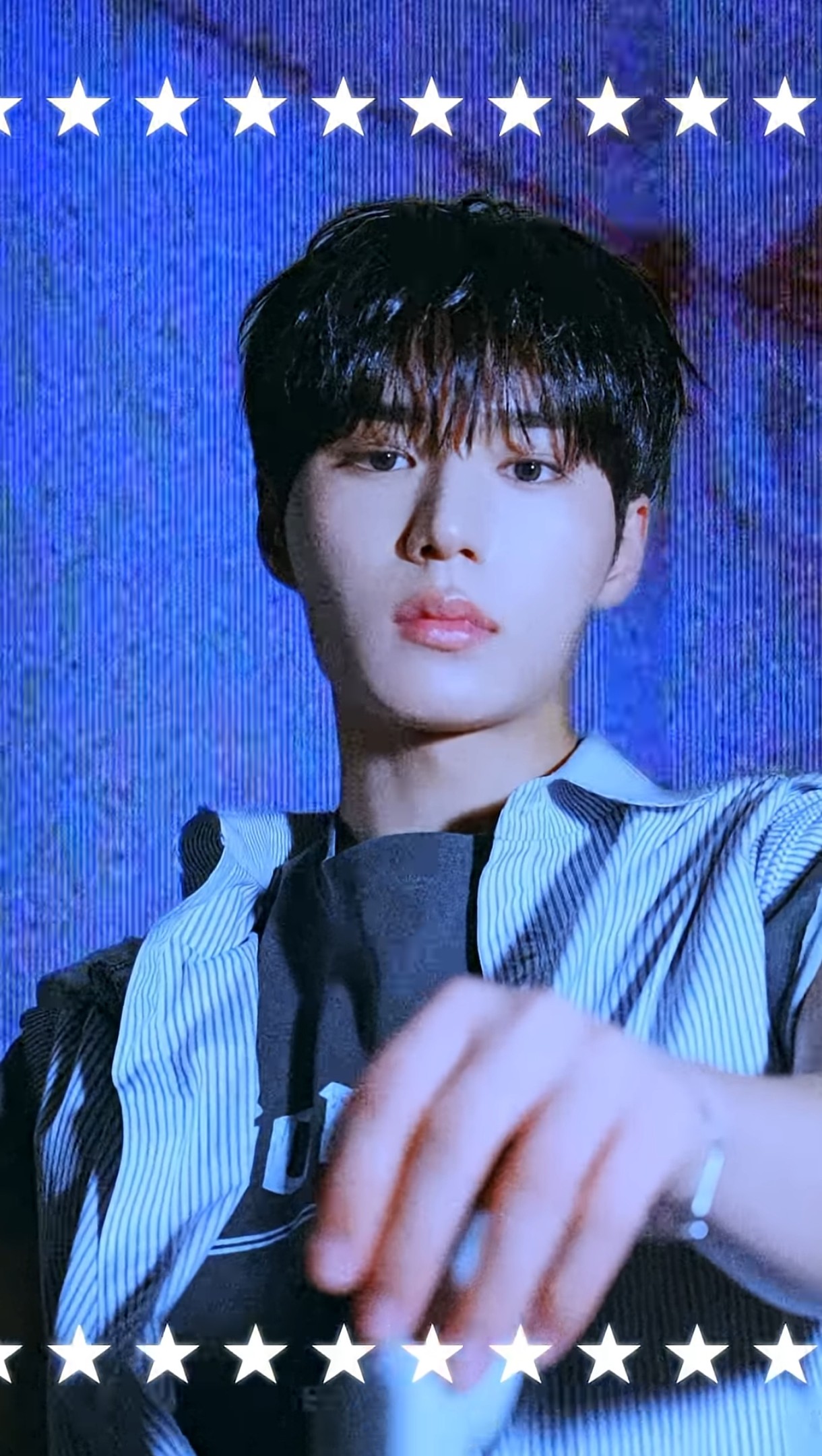 Fandom-recommended wallpaper image of Kim Junseo (ALPHA DRIVE ONE)