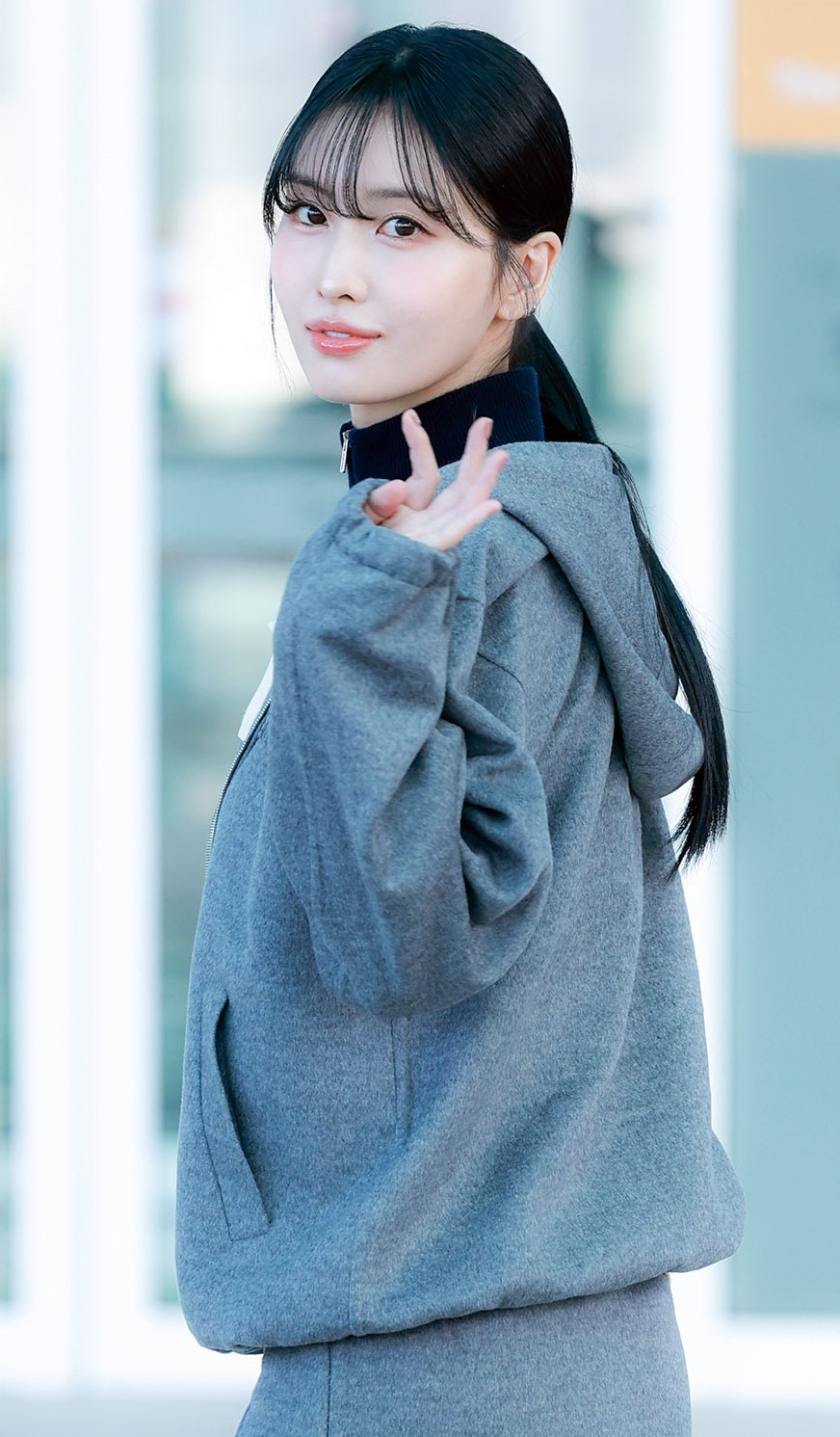 TWICE Momo Fandom Community │ No.1 KPOP App CHOEAEDOL