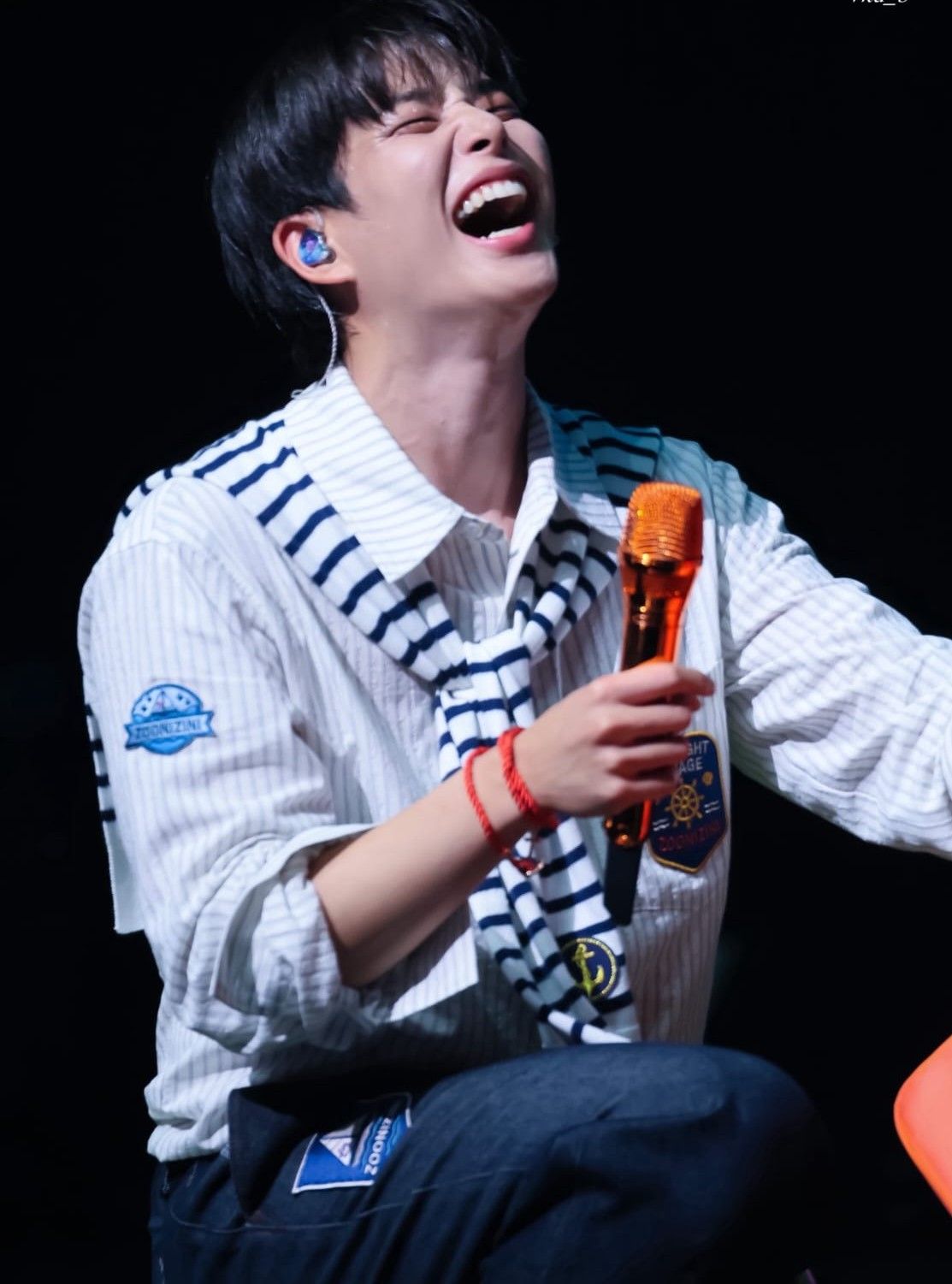 Latest photo of MJ (ASTRO)