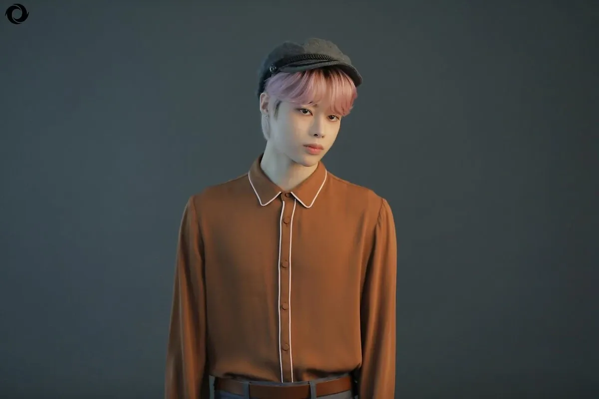 Foto aktivitas terbaru Hanbin (TEMPEST)