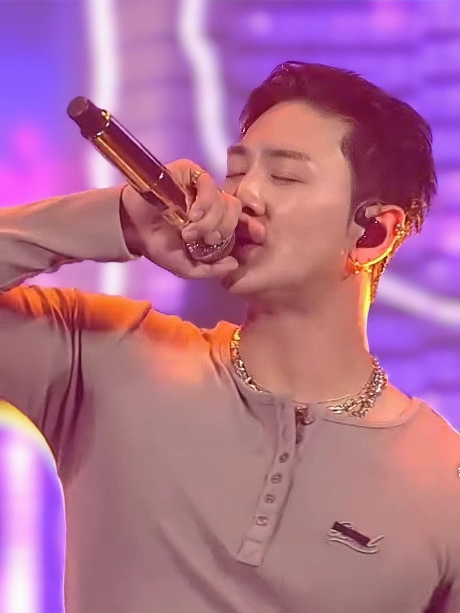 백호의 최신 사진