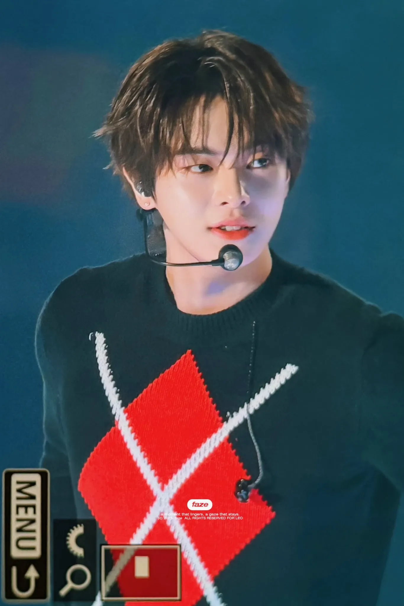 A moment captured by Lee Leo (ALPHA DRIVE ONE)'s fan