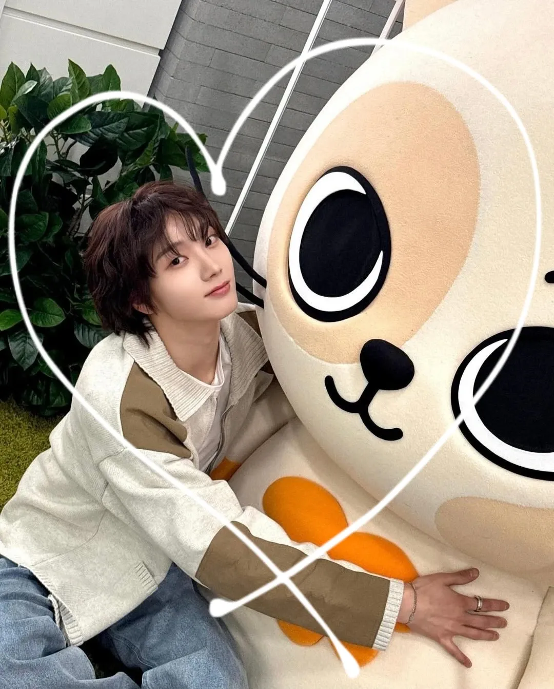 Latest photo of Sungho (BOYNEXTDOOR)