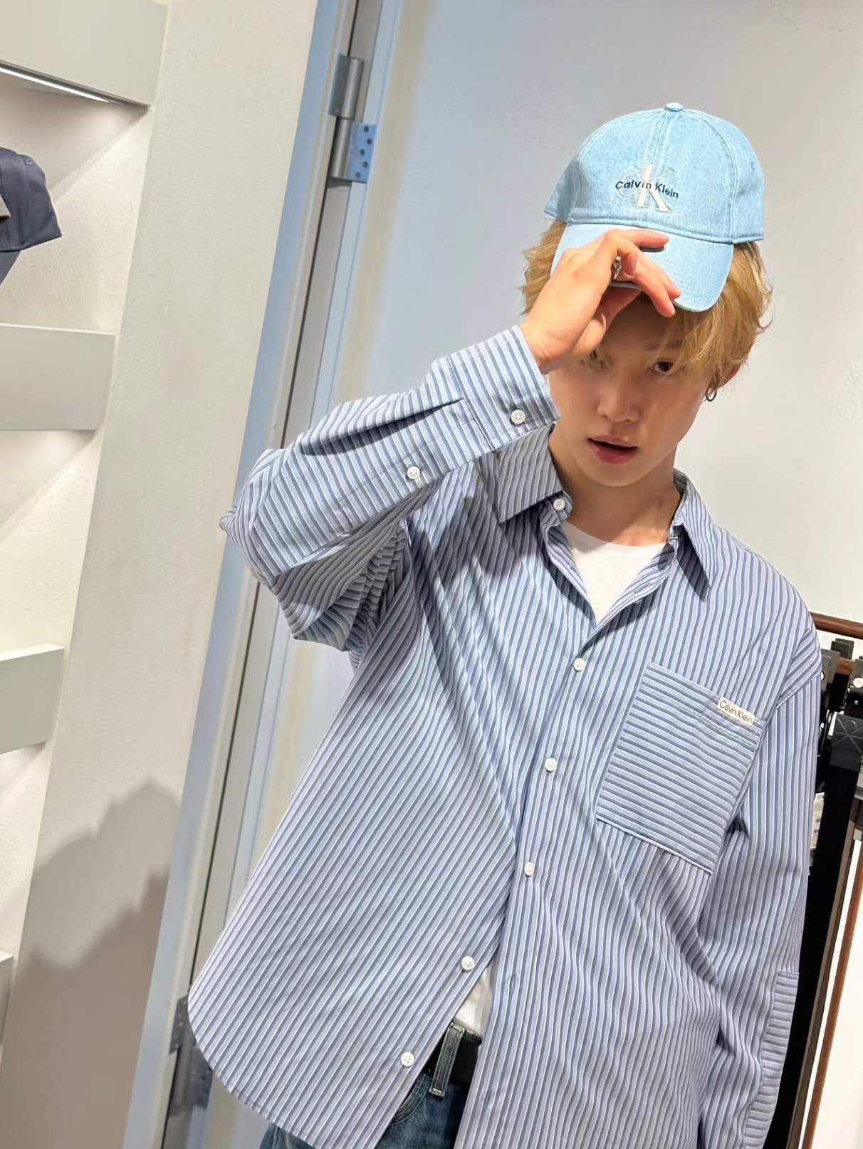 Foto aktivitas terbaru Yeonjun (TOMORROW X TOGETHER)