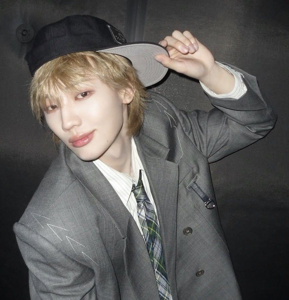 A moment captured by Junhyeok (TNX)'s fan