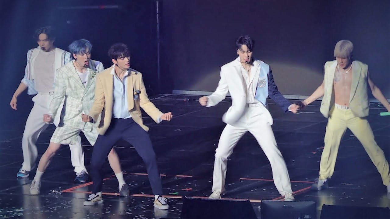 Behind-the-scenes cut of Moonbin (ASTRO)
