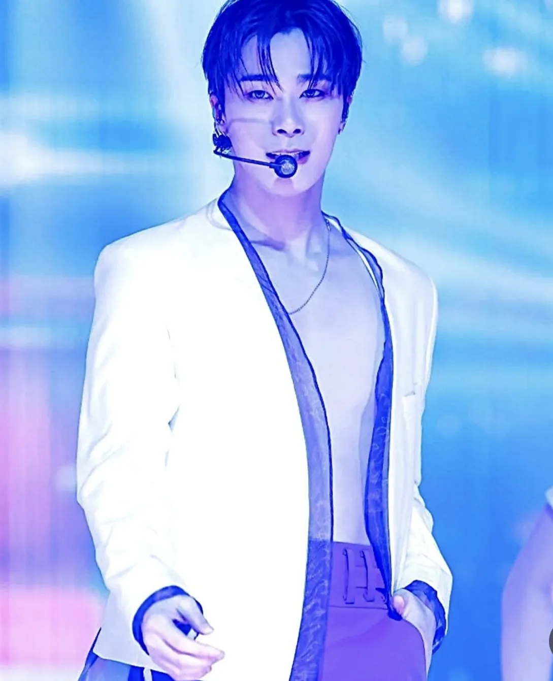 Behind-the-scenes cut of Moonbin (ASTRO)