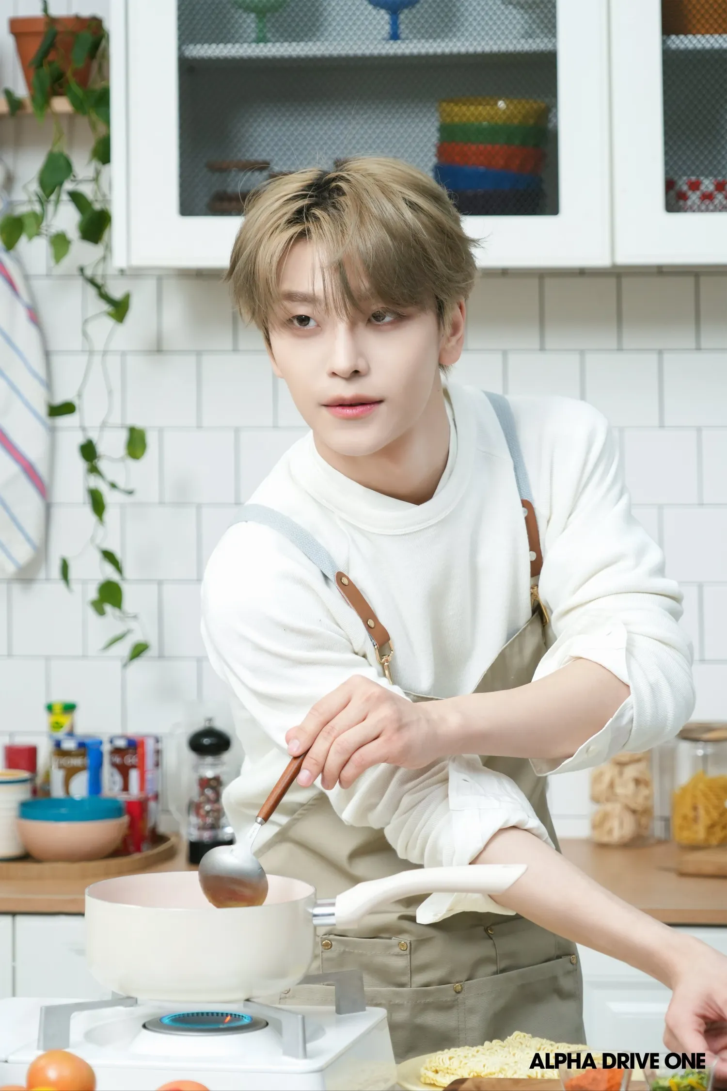 Recent activity shot of He Xinlong (ALPHA DRIVE ONE)