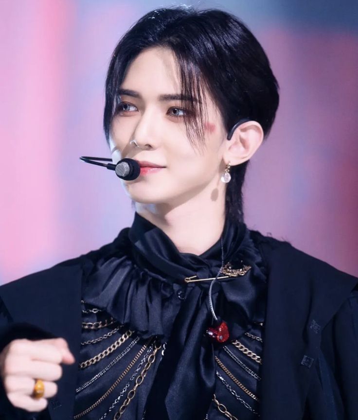 에이티즈의 비하인드 컷