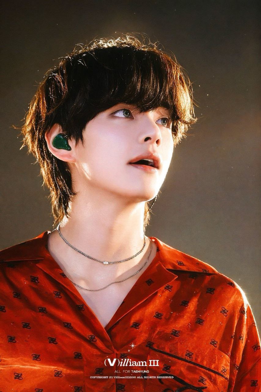 V (BTS)の最新写真
