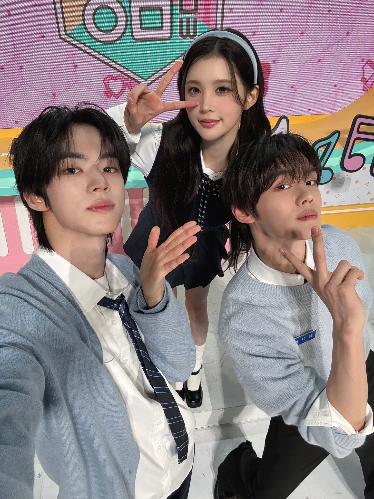 Behind-the-scenes cut of Kim Gyuvin