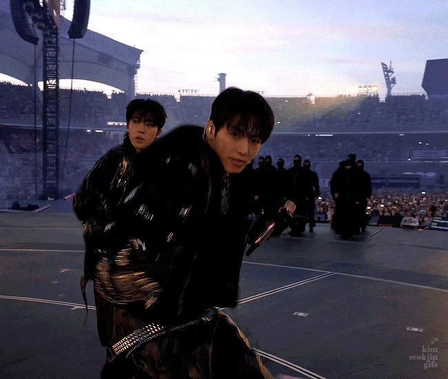 柾國 (防彈少年團)的幕後花絮