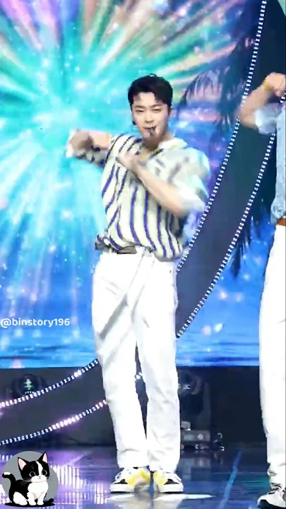 A moment captured by Moonbin (ASTRO)'s fan