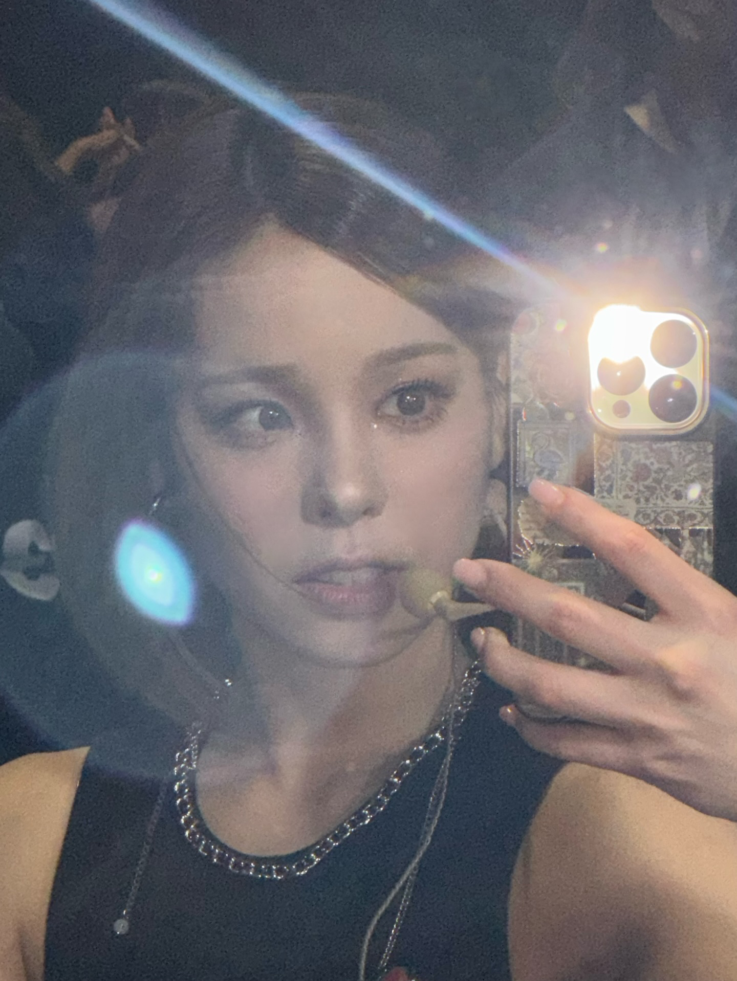 A moment captured by Mako (NiziU)'s fan