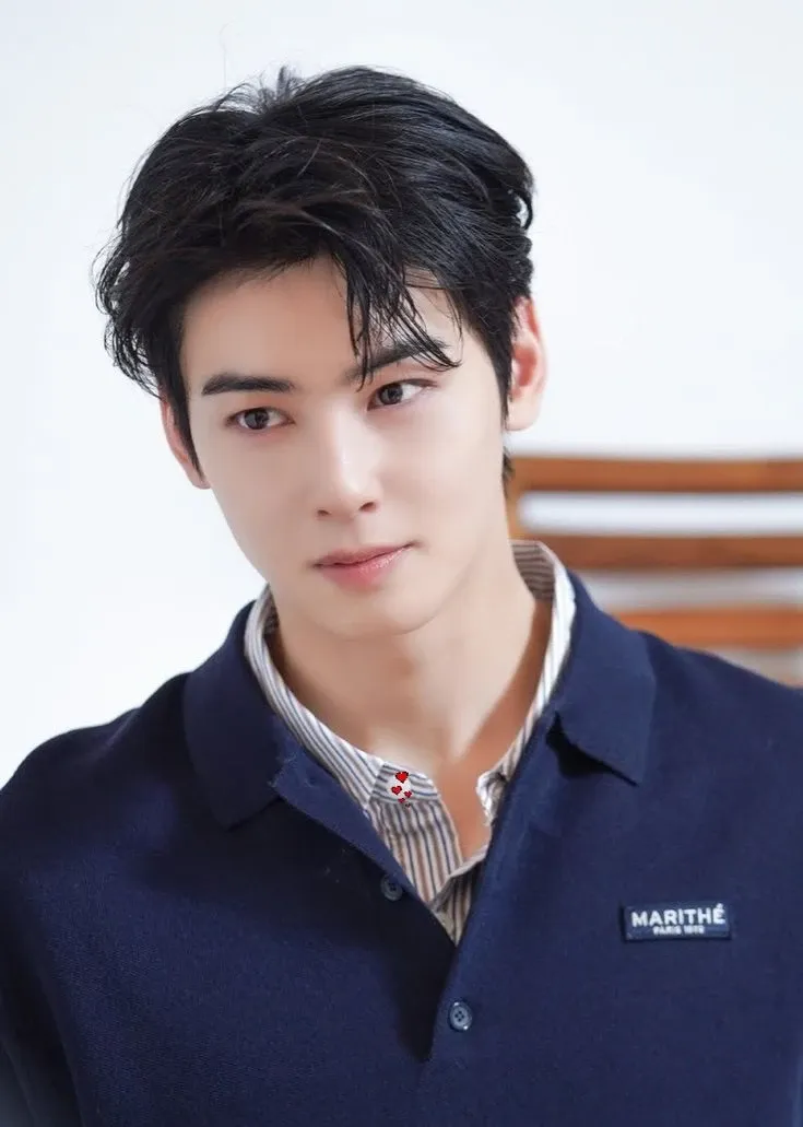 Latest photo of Eunwoo (ASTRO)