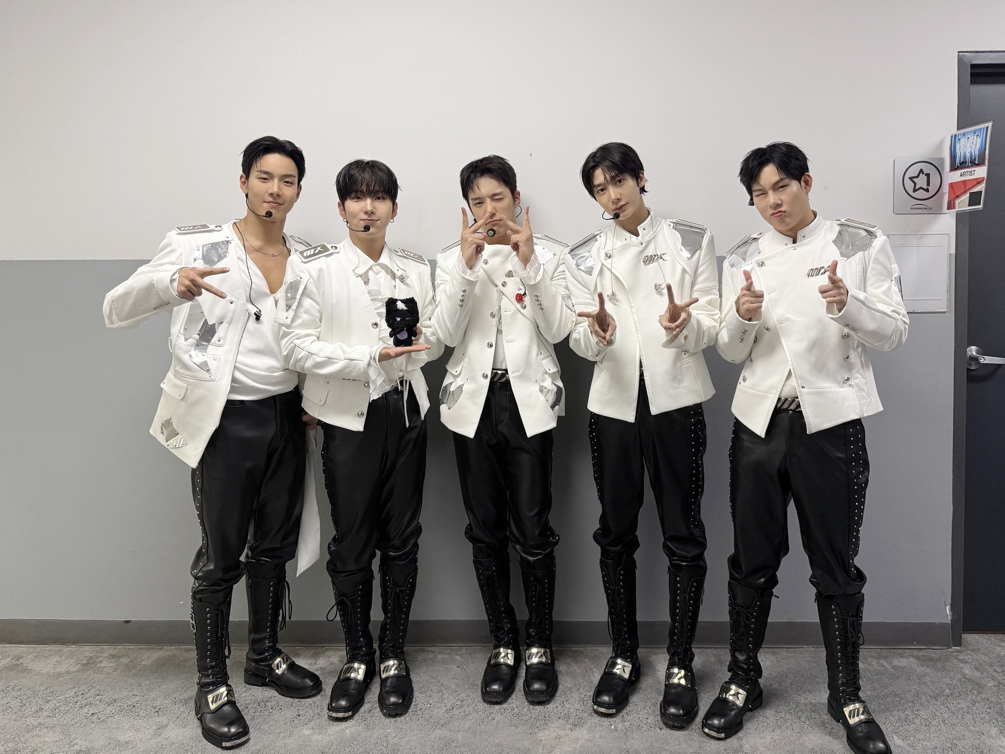 몬스타엑스 최근 활동샷