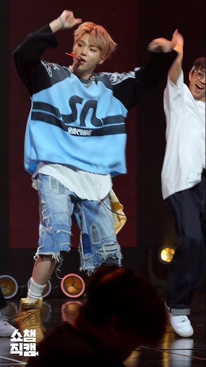 A heartfelt wallpaper shared by Kang Daniel's fans