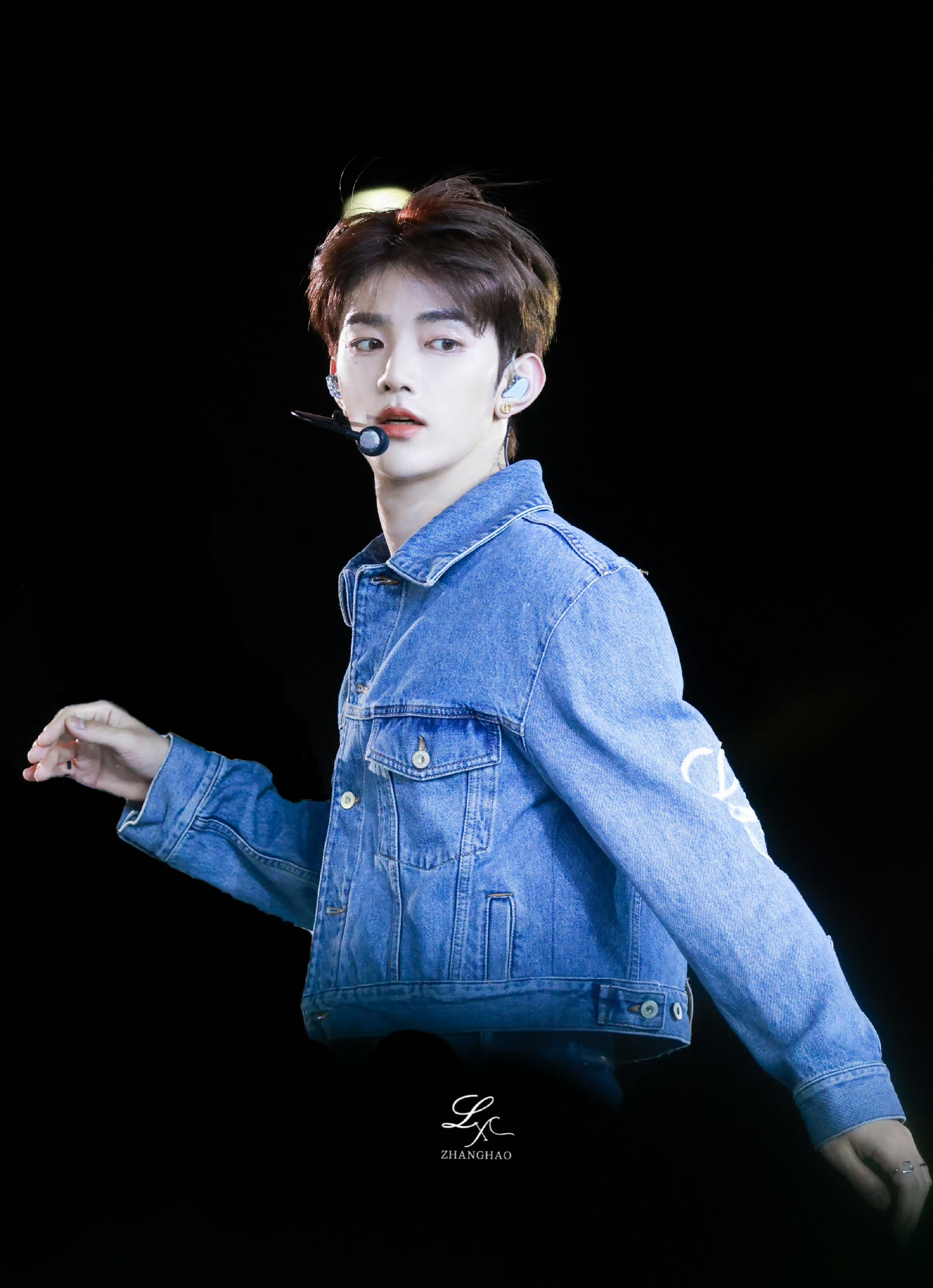 장하오의 최신 사진