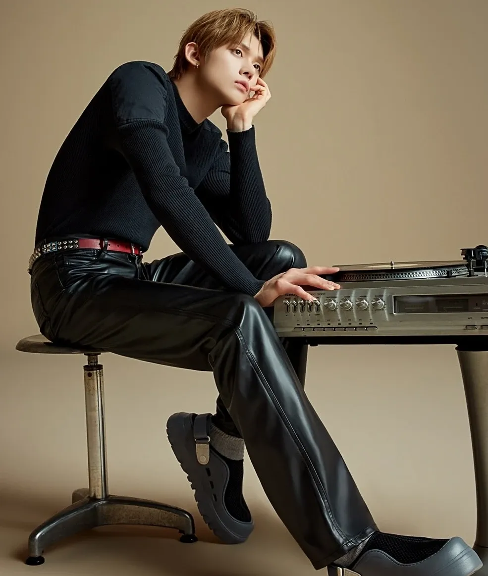 Foto terbaru Yeonjun (TOMORROW X TOGETHER)