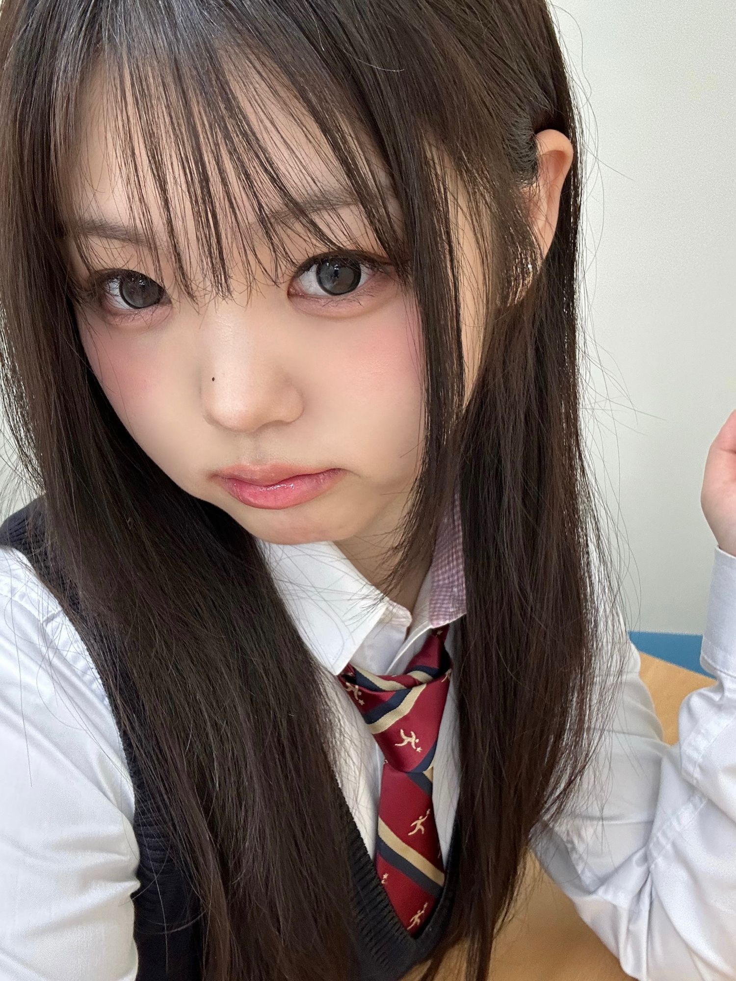 Behind-the-scenes cut of Kim Riwon (CLASS:y)