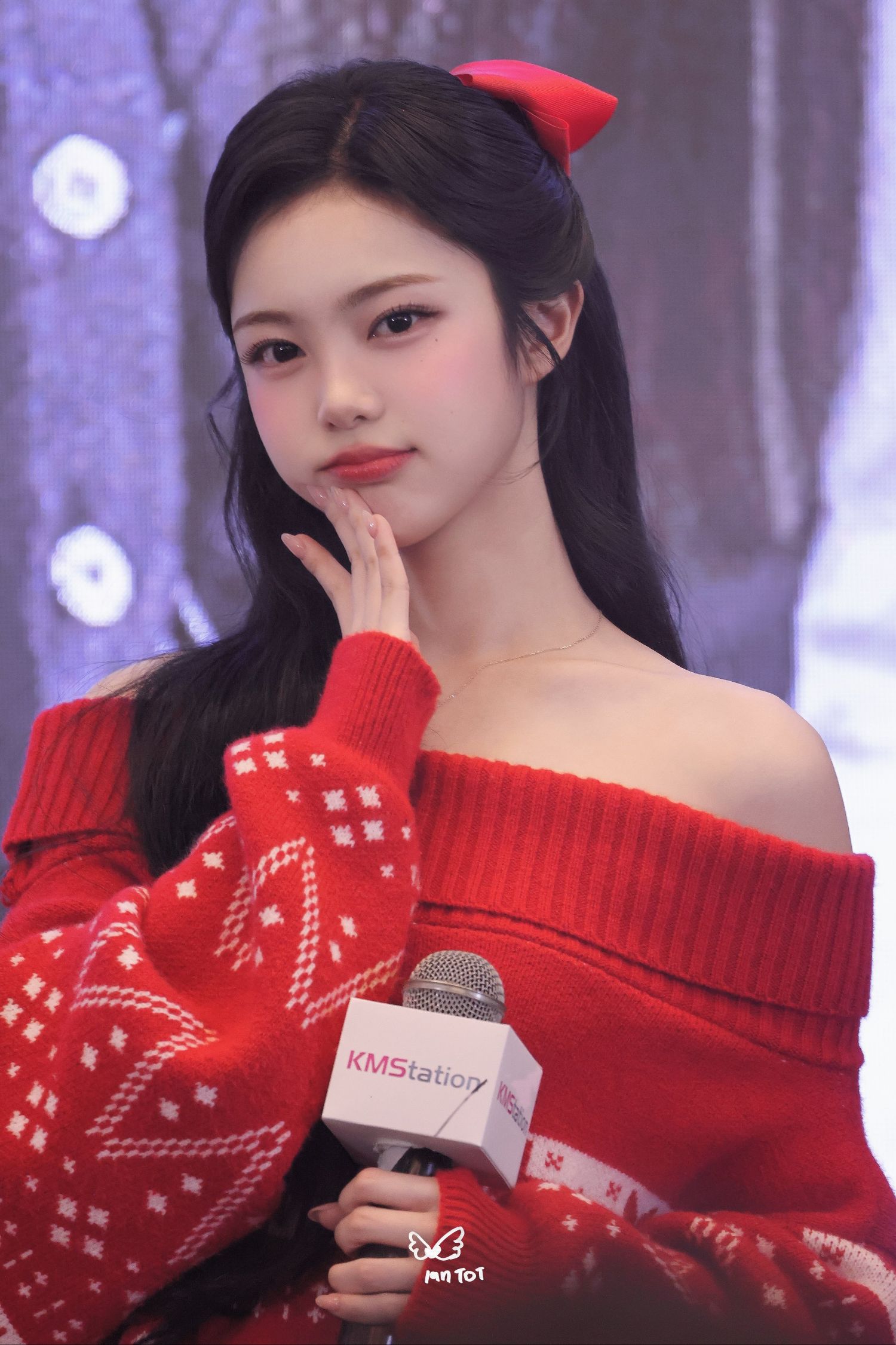 Behind-the-scenes cut of Ian (Hearts2Hearts)