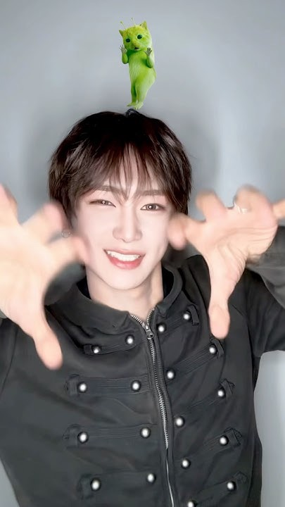 Latest photo of Zhou Anxin (ALPHA DRIVE ONE)